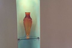 faux-finish-niche-vase